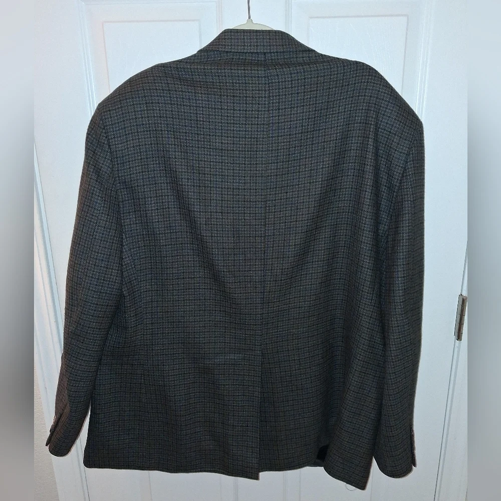Croft And Barrow Men's Black and Gray Lambswool Houndstooth Blazer In A 48R.